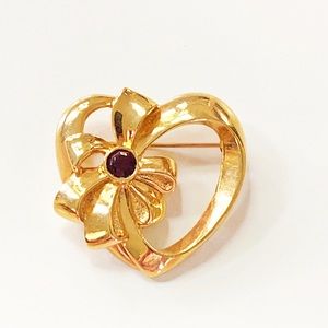Avon Gold Tone Birthstone Ruby Heart Brooch